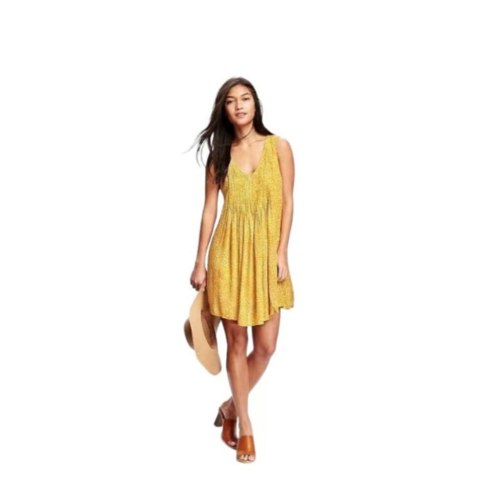 Old Navy yellow summer dress L sleeveless